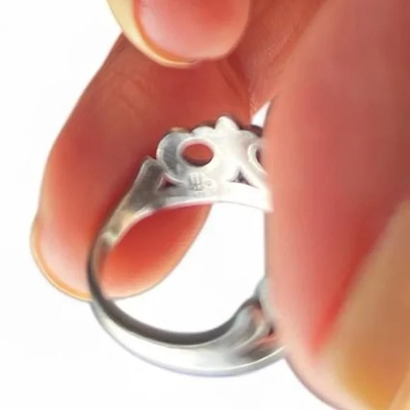 James Avery retired Crown Ring - Picture 6 of 7